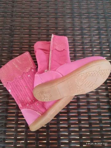 Lote de botas, calçados 19 a 22 - Foto 2