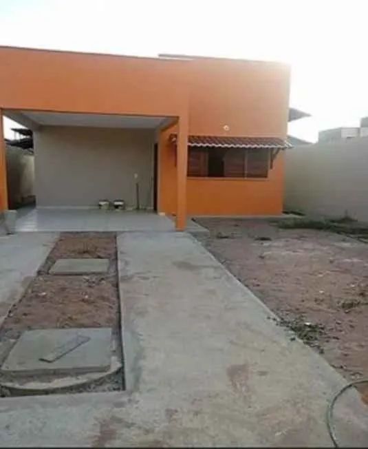 Vendo Casa na Santa Maria 