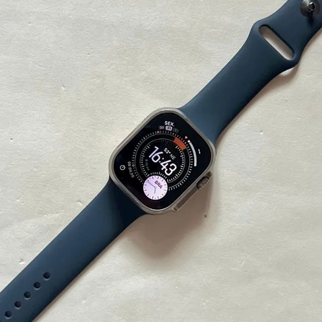 Apple Watch Ultra 2 (GPS+Cell, 49mm)