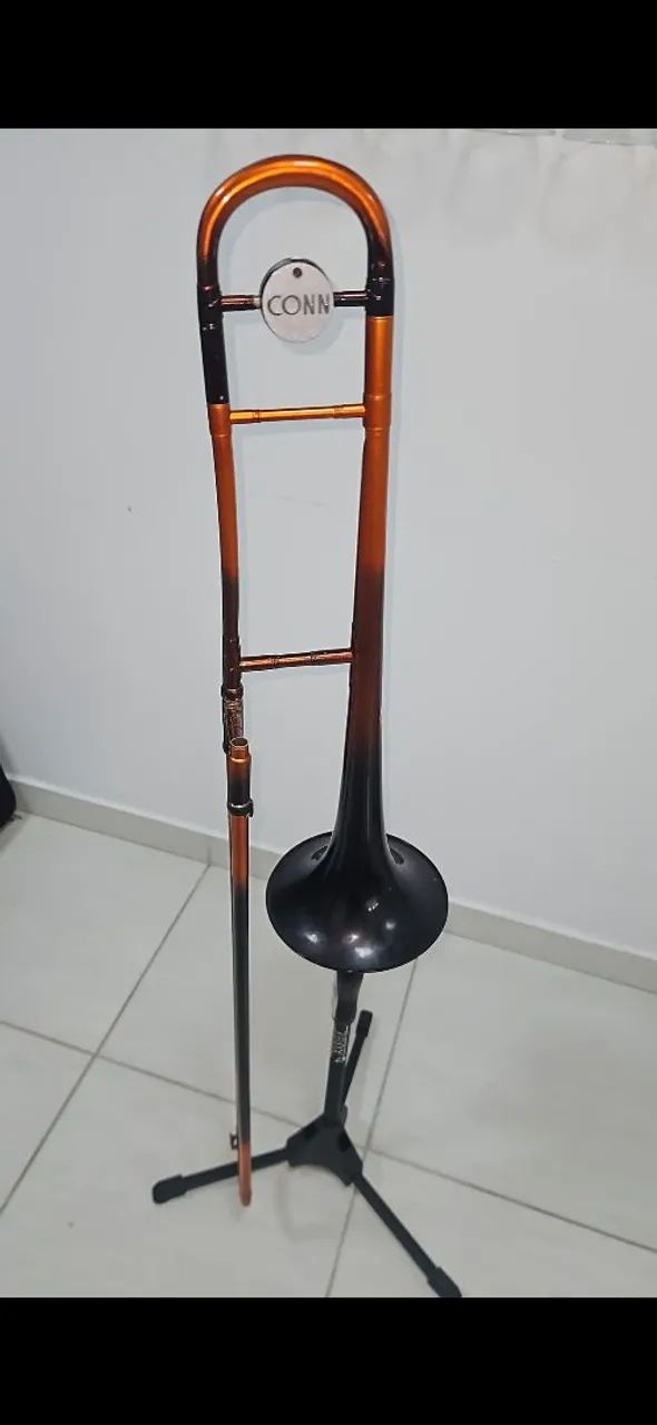 Trombone de vara marca Conn