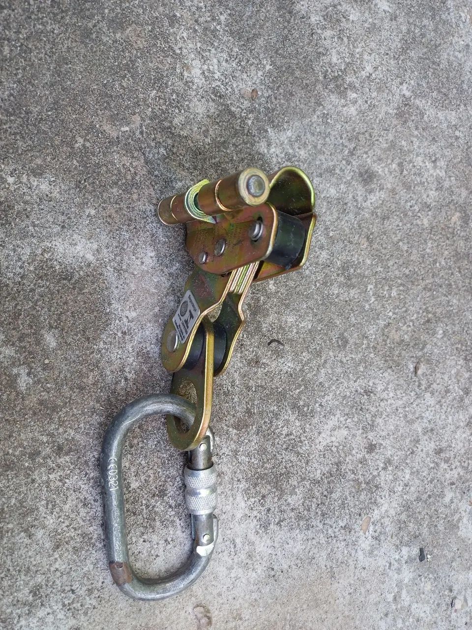 Cinto de segurança para trabalho e capacete Montana - Foto 4