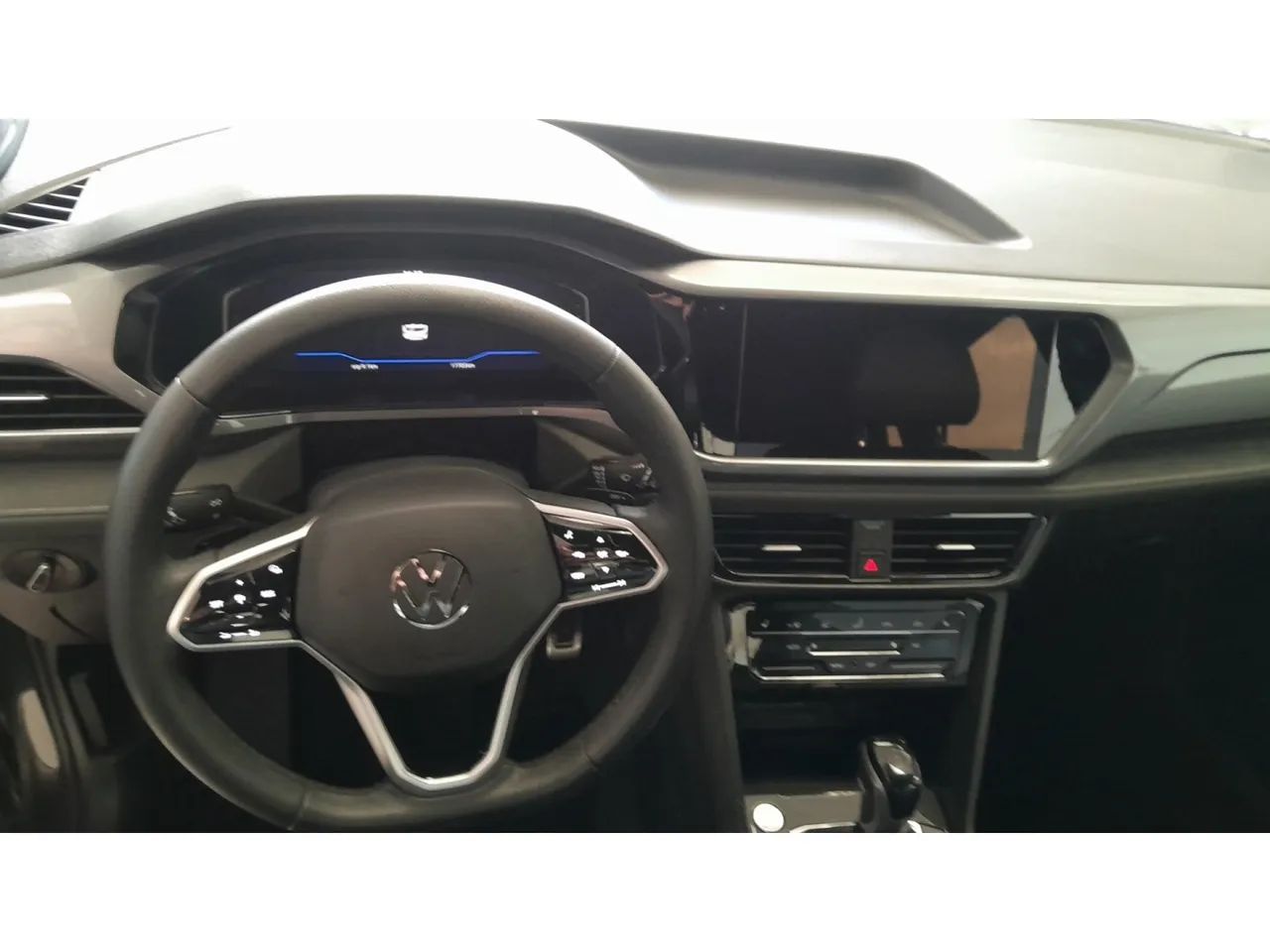 Volkswagen Taos Highline 1.4 250 TSI Flex AUT 2024 - Foto 9