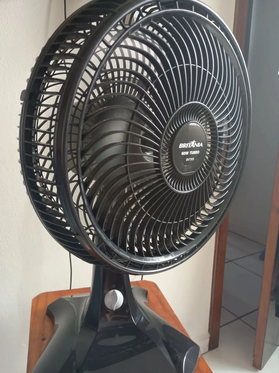 Ventilador Britânia turbo 30 cm  - Foto 2