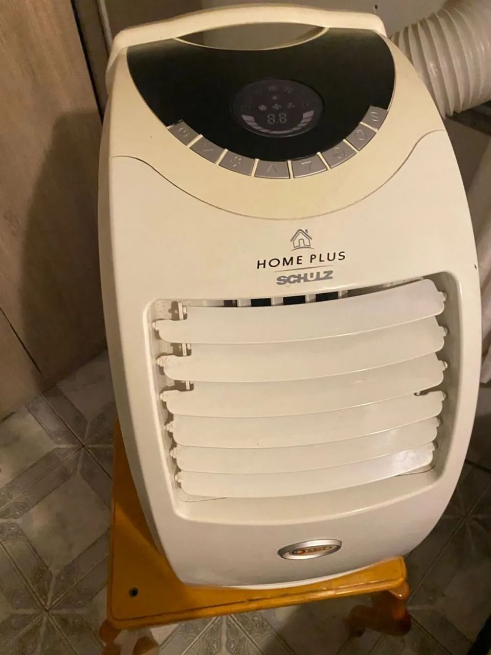 Ar condicionado portátil. 12000btus - Foto 3