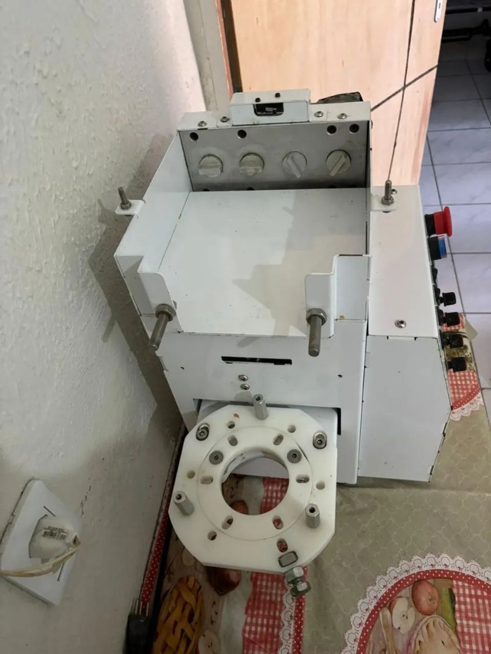 MAQUINA MODELADORA DE SALGADOS E DOCES. - Foto 6