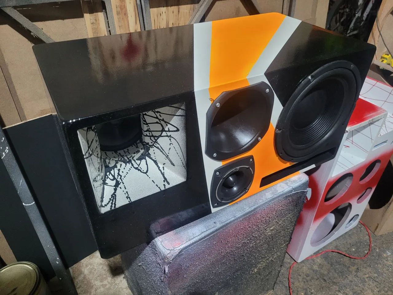 Caixa trio 4 vias 10