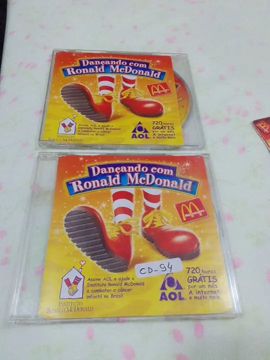 CDs Dançando com Ronald McDonald - MCHits - Foto 4