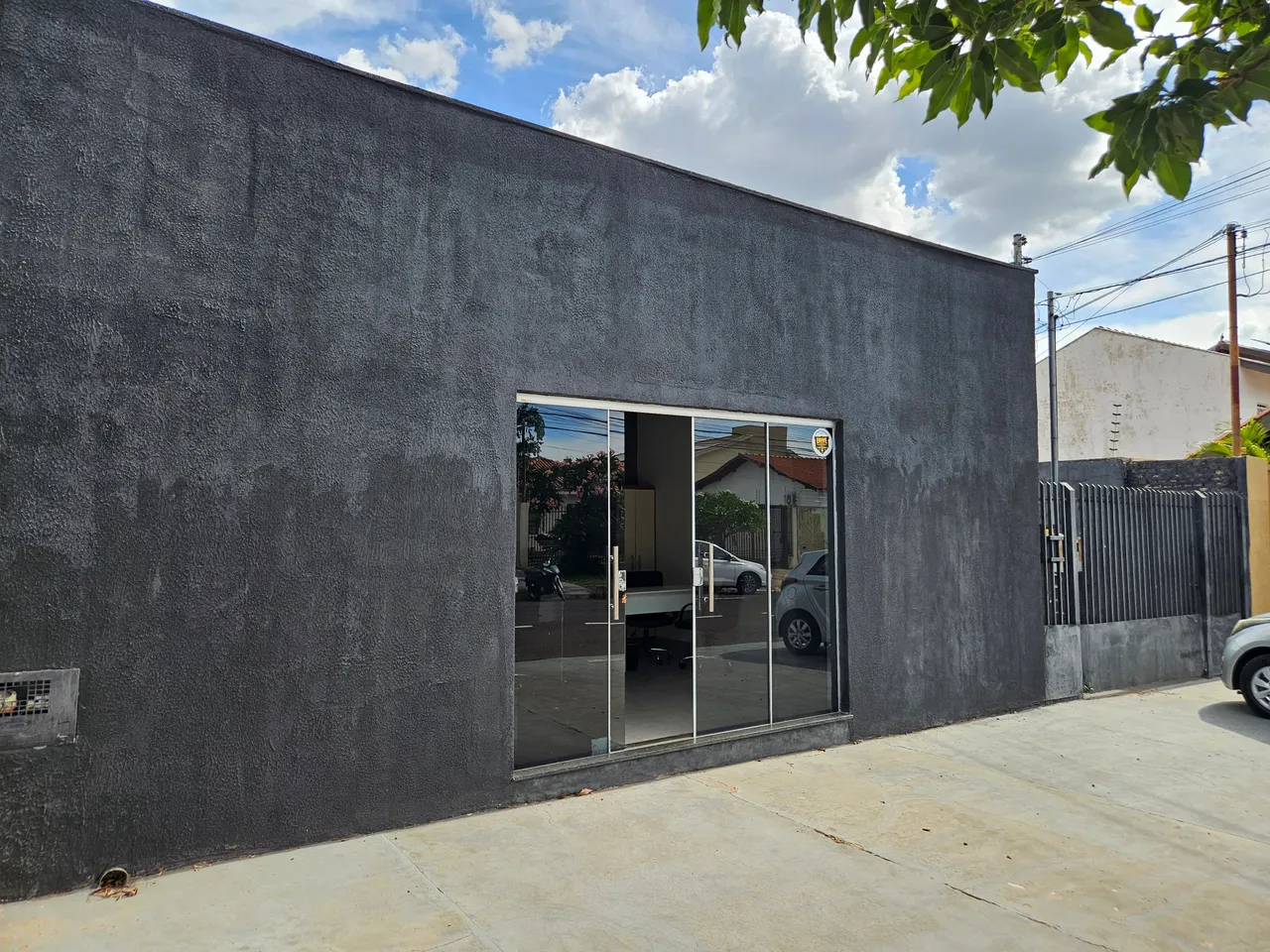 Mobiliado, 37 metros quadrados com 1 quarto em Monte Castelo - Campo Grande - MS