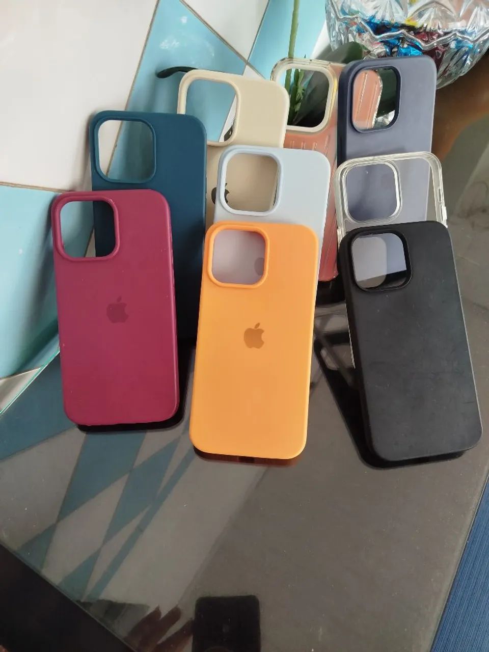 Capas de Celular iPhone - Diversas Cores