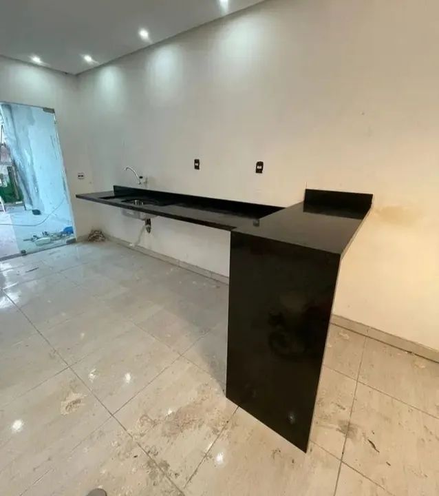 Pias de mármore e granito balcão bancada escada peitoril nichos - Foto 5