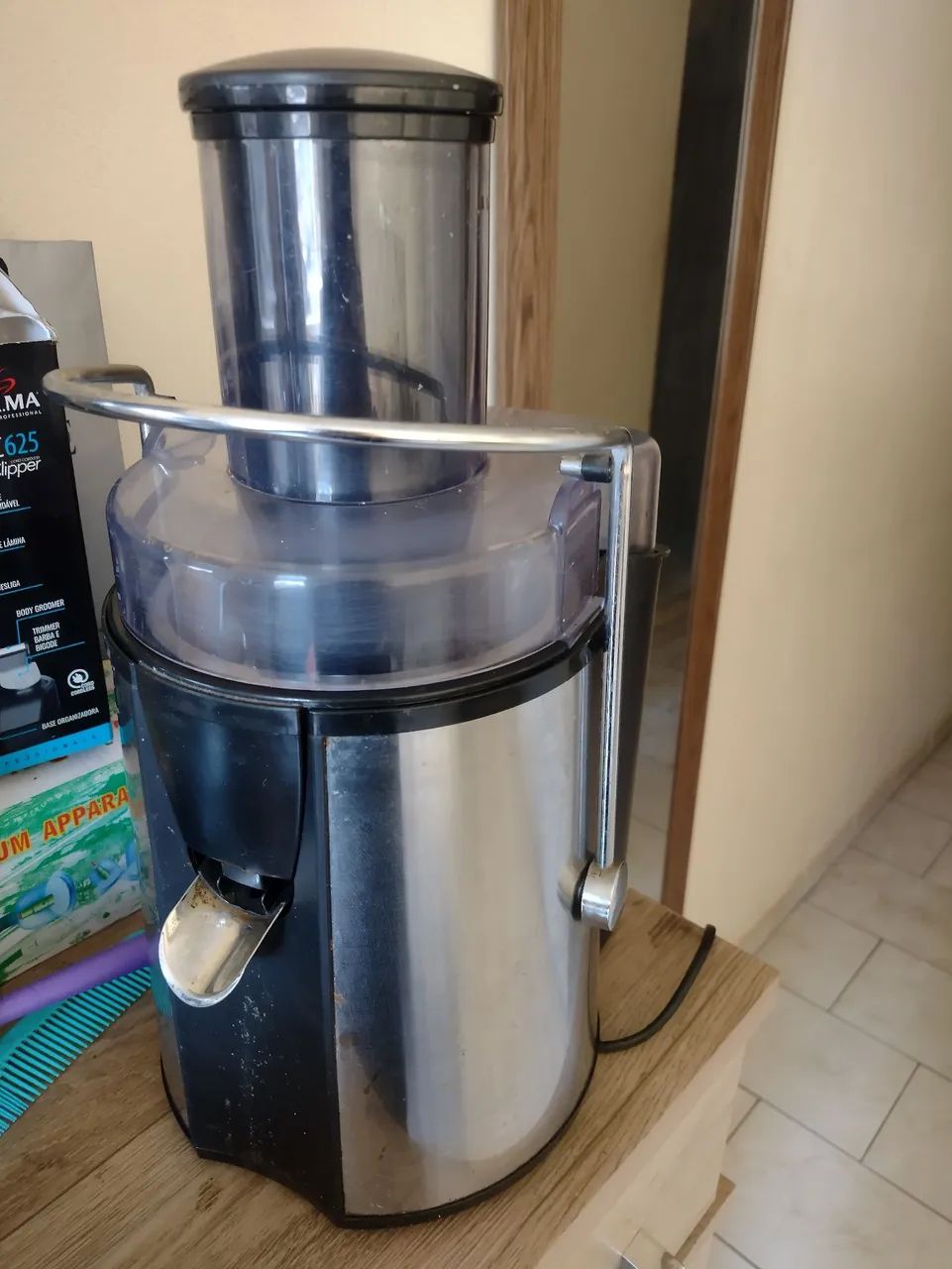 Juicer - Espremedor de frutas