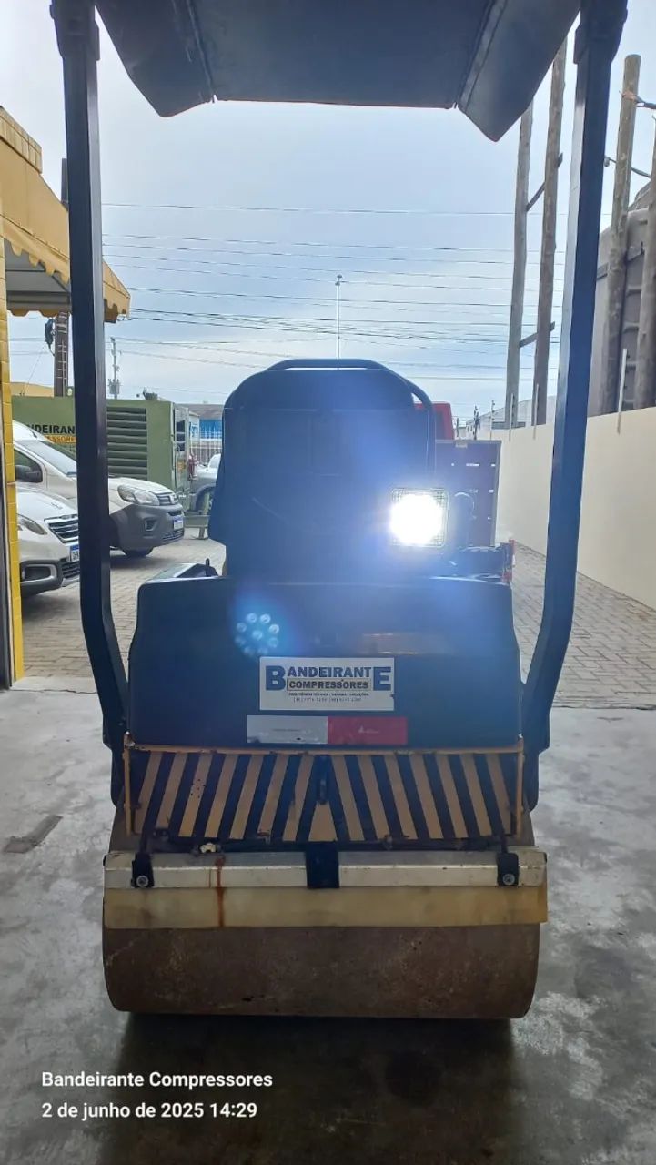 ROLO COMPACTADOR CC900 - Foto 5