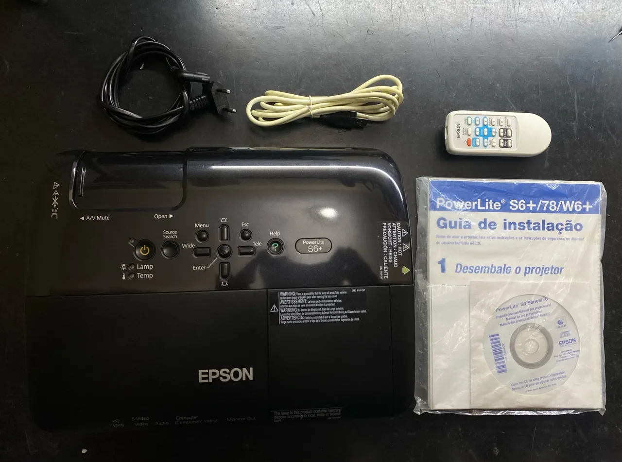 Projetor Epson PowerLite S6+