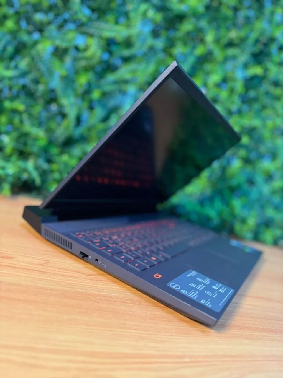 Notebook Gamer Dell G15   5511  Processador: i7-11800H 2.3GHz    16GB DDR4 512NVME  