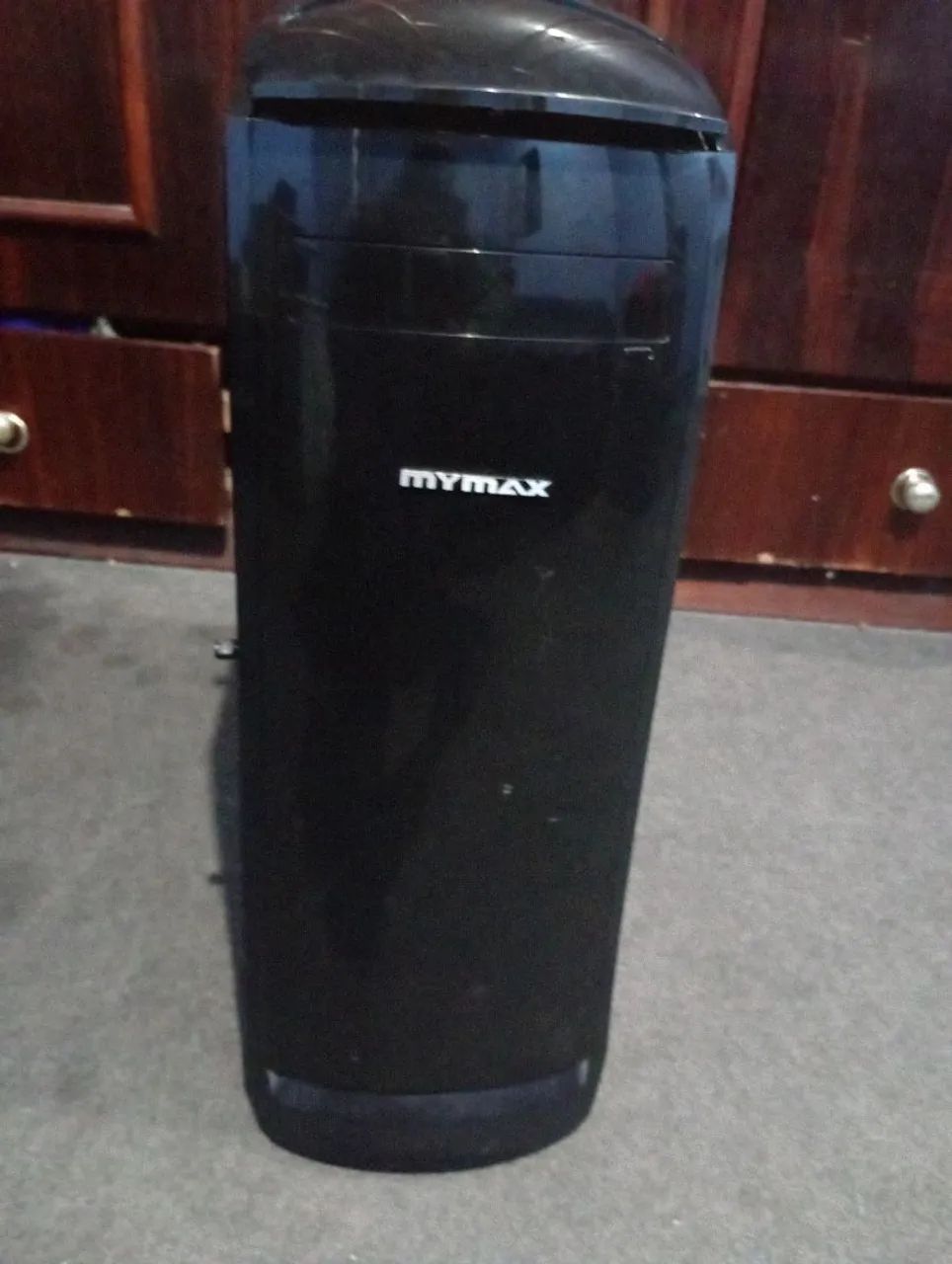 Gabinete Gamer antigo 