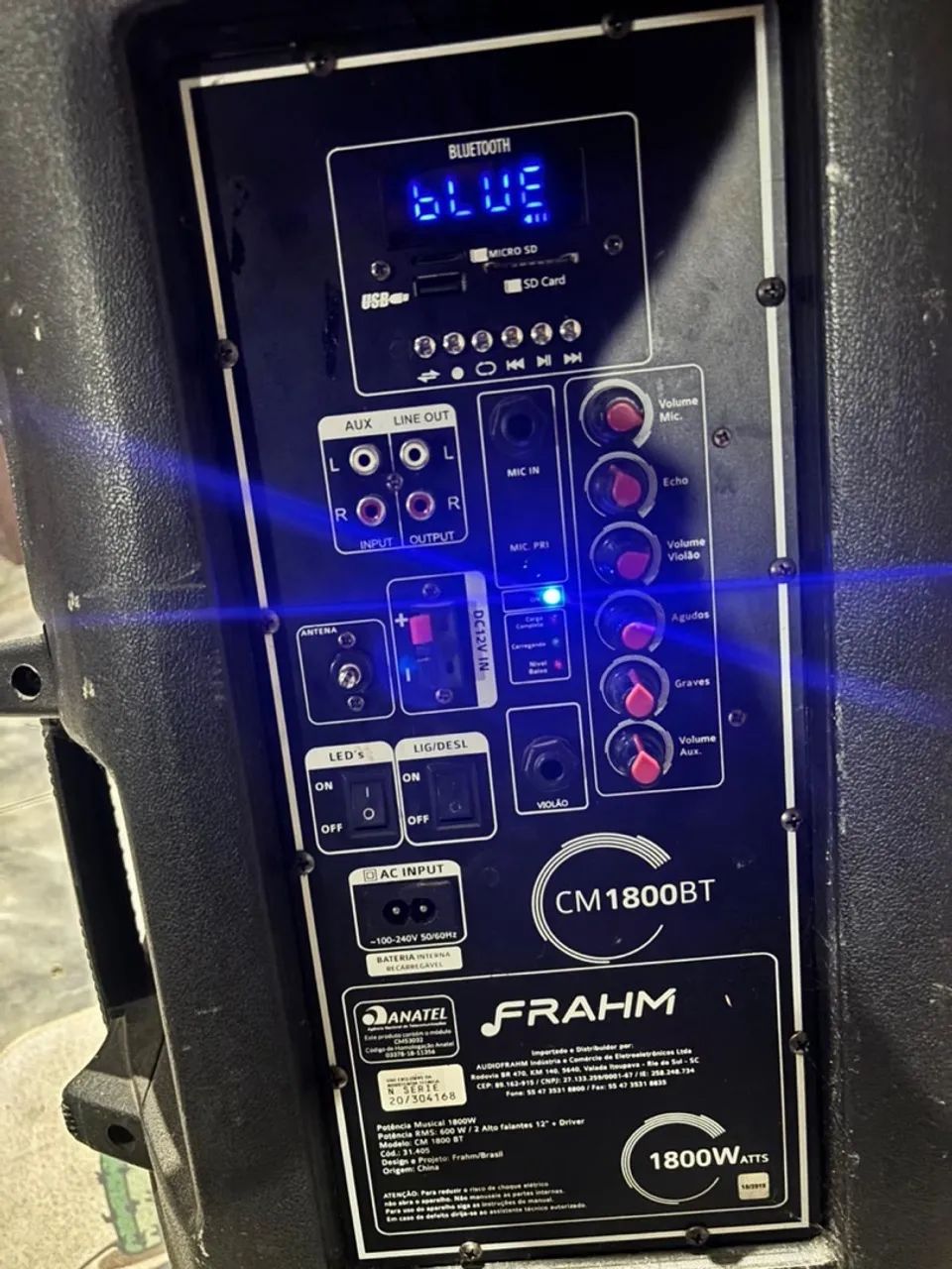 Caixa de Som  Frahm Amplificada 600RMS com Bateria - Foto 3