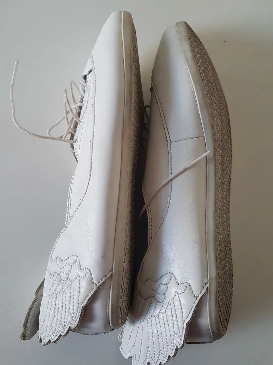Sapatilha em couro adidas colab Jeremy Scott n°35 usada - Foto 3