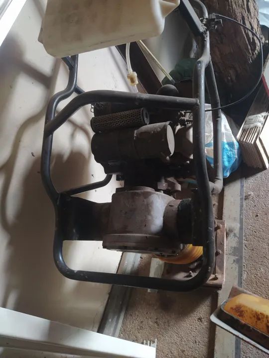 Compactador de solo a gasolina VipartVC74l - Foto 3