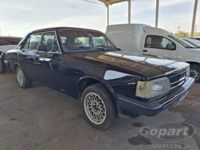 Opala Comodoro Sedan 2.5 E Ano 1987