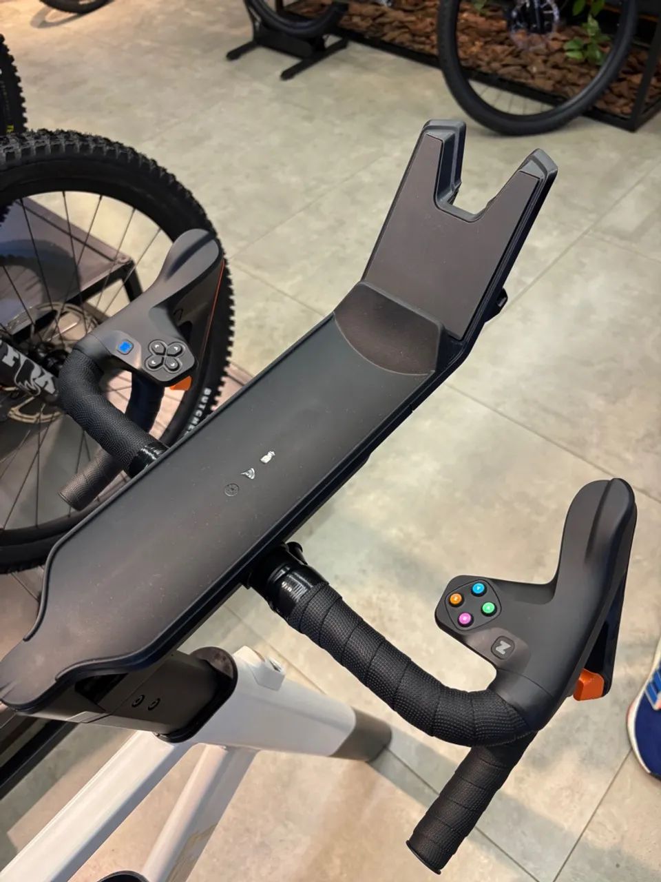 Bike Zwift Ride - spinning/ rolo treino  - Foto 2