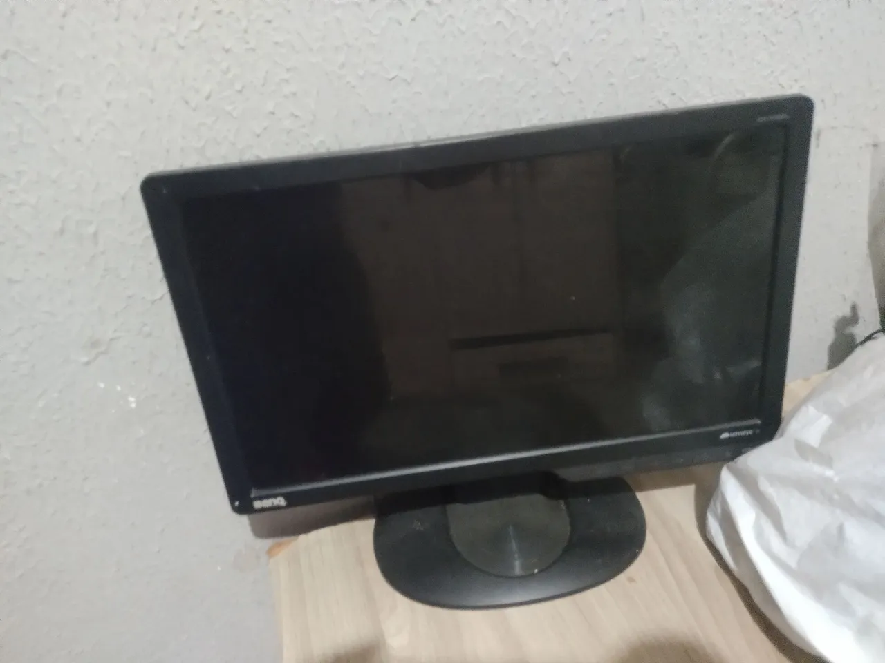 Monitor 14