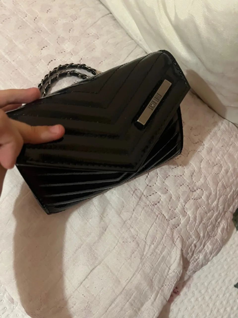 Bolsa de ombro preta da santa lolla - Foto 4