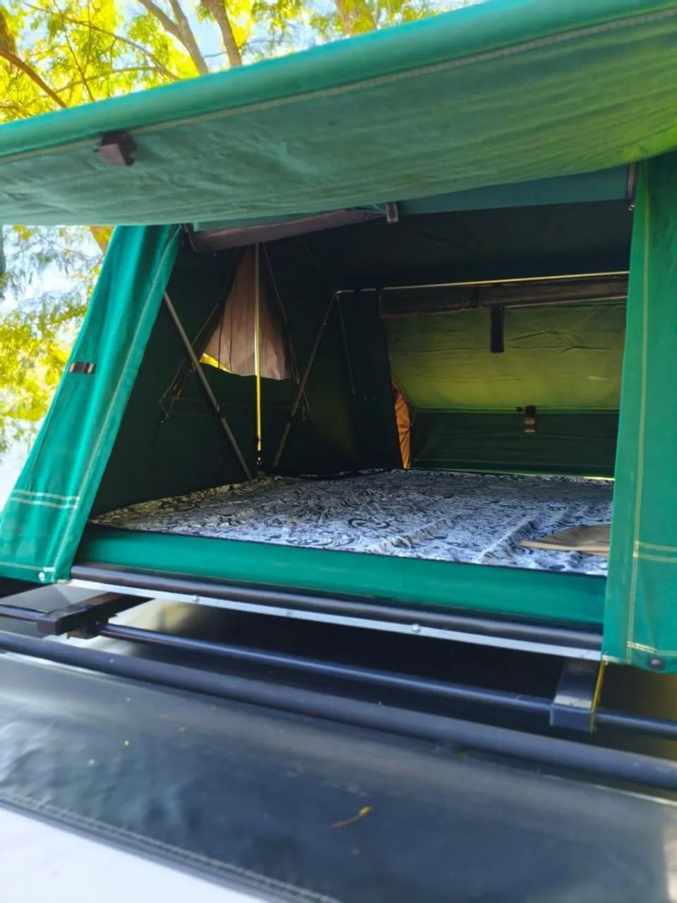 Tenda de teto para camping