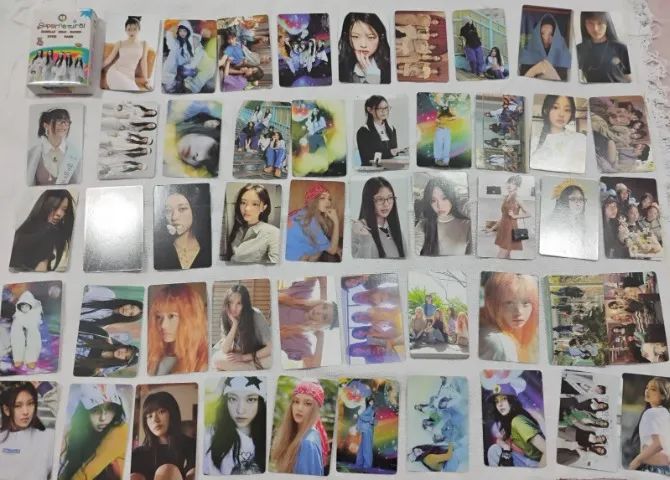 5 Caixas K-Pop (Lomo Card New Jeans) - Foto 3