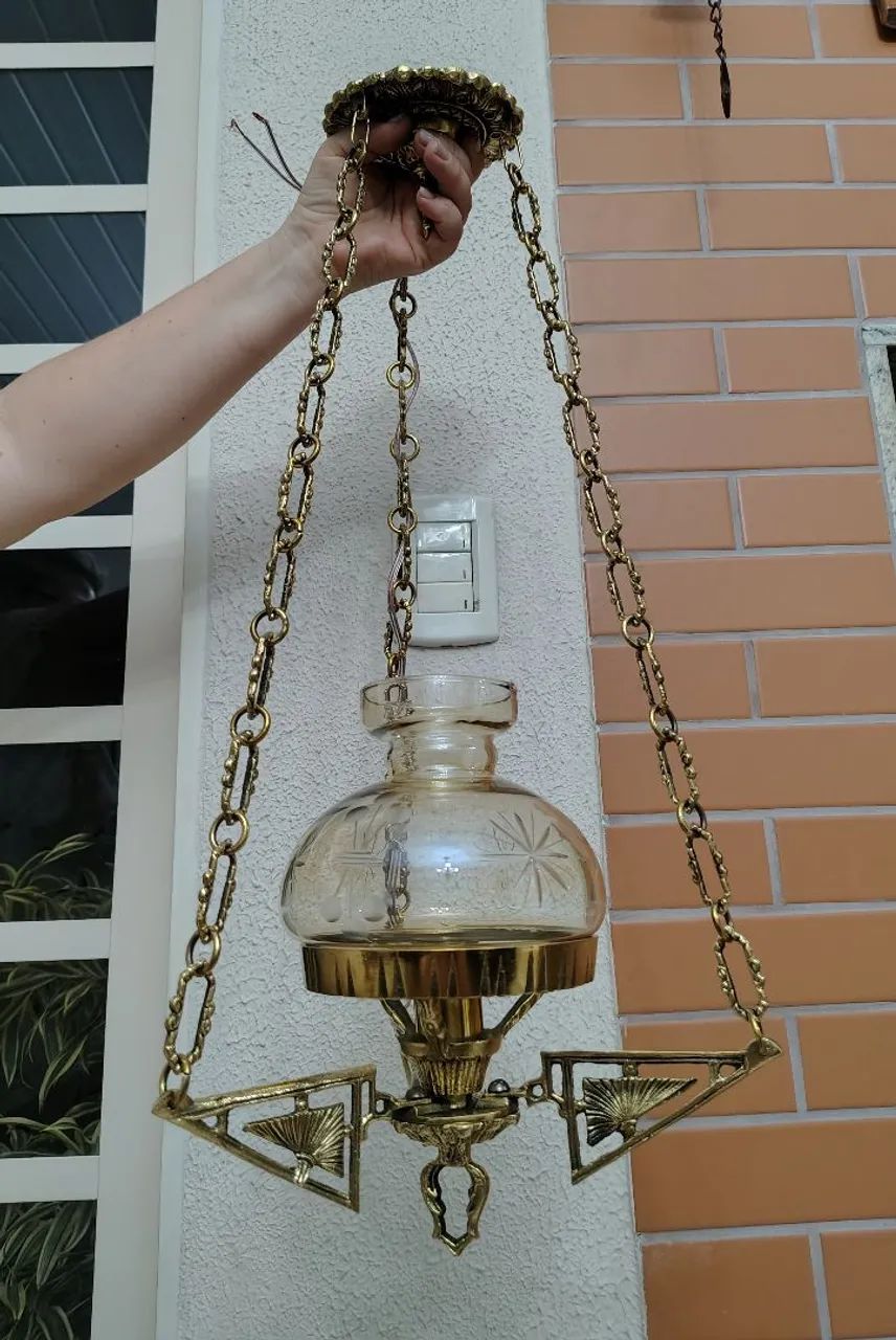 Antique chandelier in solid bronze with amber dome featuring carved details64728678176643120