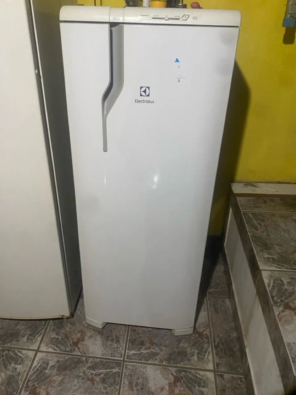 Geladeira Electrolux muito nova