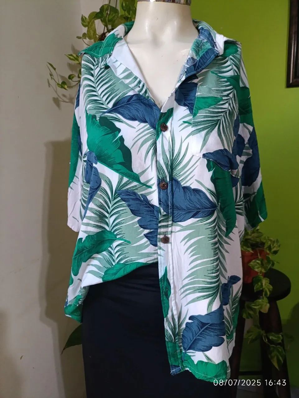 Camisa Floral Tropical