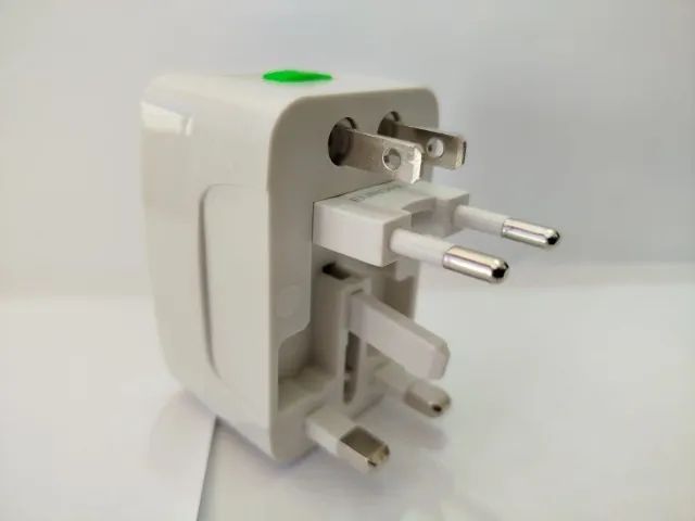 Adaptador Europeu universal de tomada para diversos Paises (Jk Eletrônicos) - Foto 5