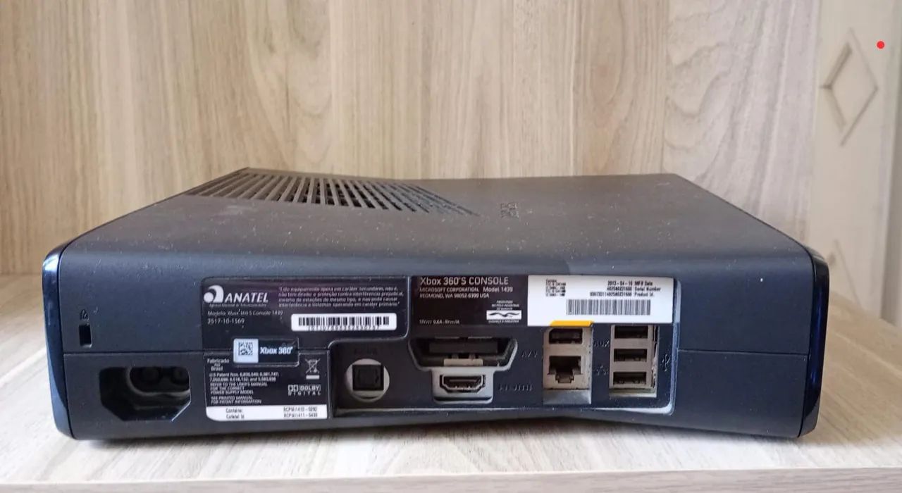 CONSOLE DE VIDEO GAME XBOX 360 + KINECT. LEIA A DESCRIÇÃO COMPLETA 