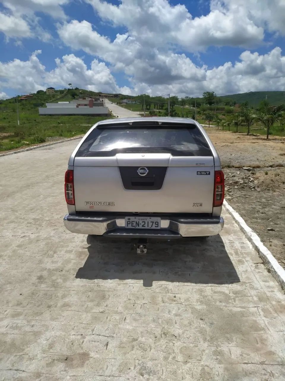 Capota de fibra para Pickup Nissan Frontier 2014 - Foto 2