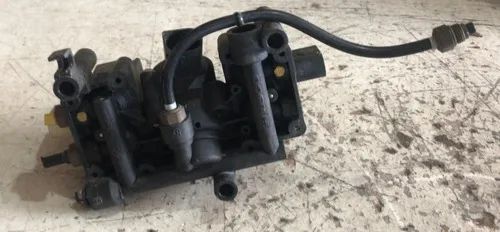 Válvula Suspensão De Ar Range Rover Vogue 4.4 V8 2005 - Foto 2