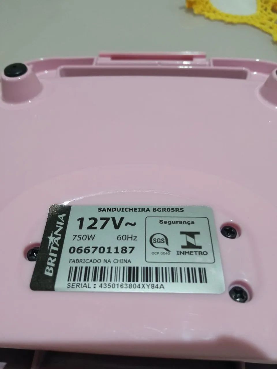 Sanduicheira Britânia Rosa - Compacta e Prática - Foto 5