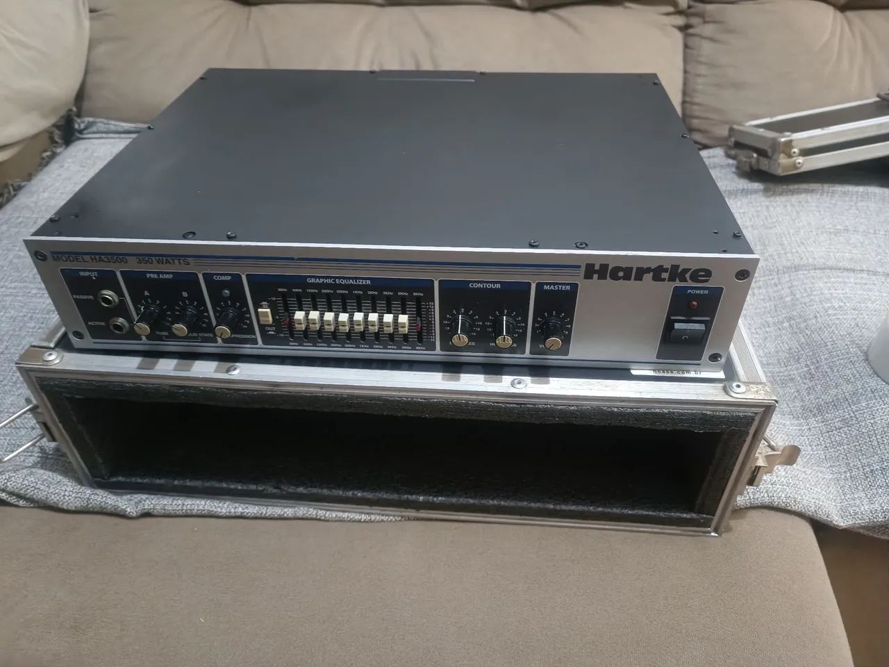 Hartke HA3500 com case - Foto 4