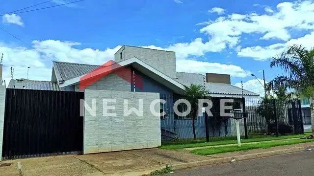 Casa em Rua Pioneiro Euclides Cordeiro da Silva - Jardim Paulista IV - Maringá/PR