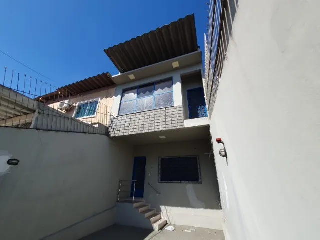 Prédio Comercial/Residencial - À Venda - 256 m² - 10 Ambientes - R$ 450.000,00