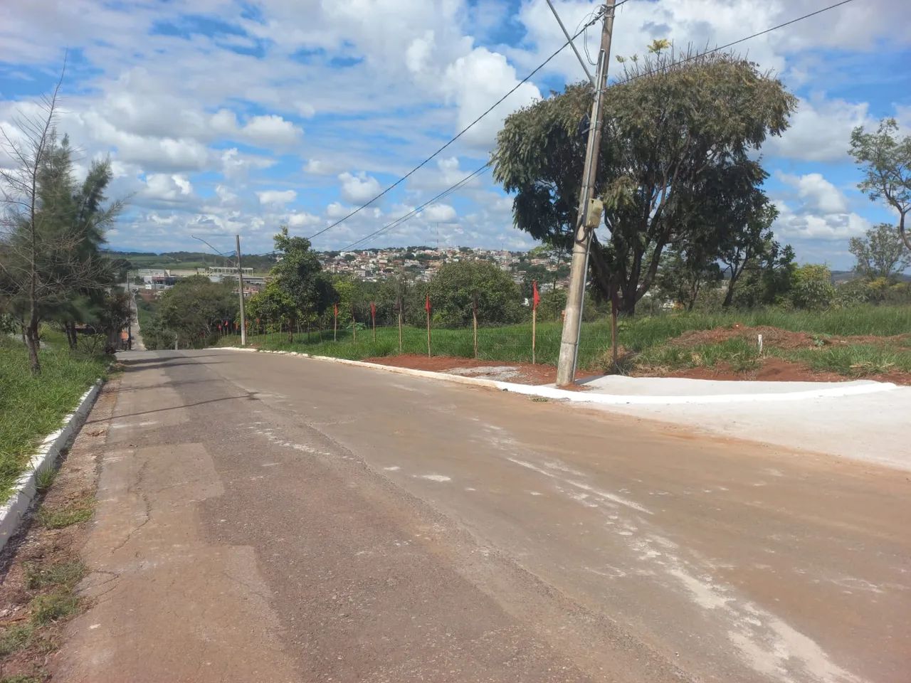 LOTES EM PEDRO LEOPOLDO, lançamento R$14.900,00 mais parcelas