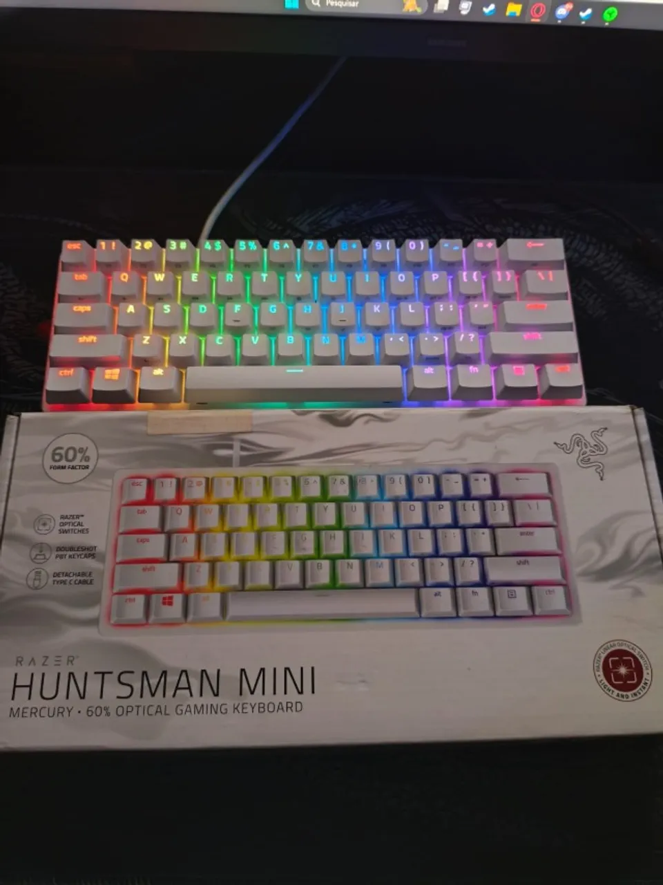 Teclado Razer Huntsman Mini 60%, Branco - Switch Red Linear Óptico