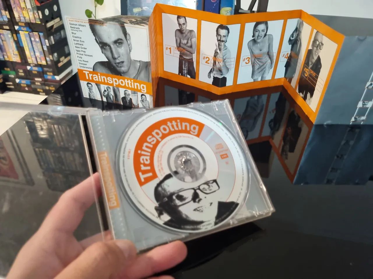 Trainspotting CD  Trilha Sonora  - Foto 2