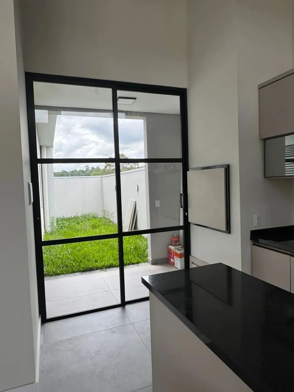 Bela casa térrea com 93,48m², projetada para oferecer conforto e praticidade no Green em V - Foto 4
