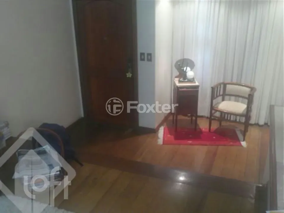 Casa à venda Rua Teixeira de Freitas, Santo Antônio - Porto Alegre