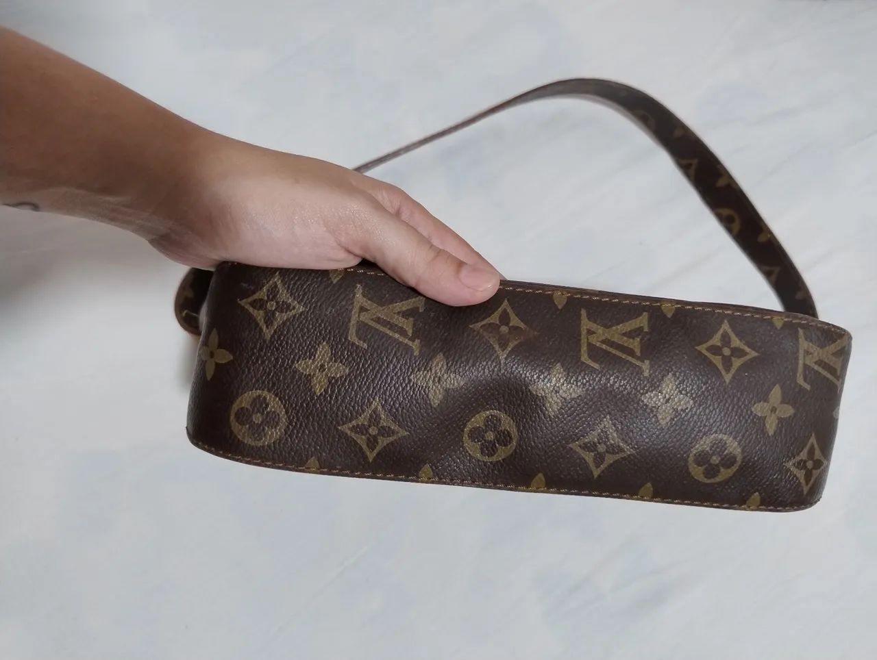 Bolsa Louis Vuitton - Foto 4