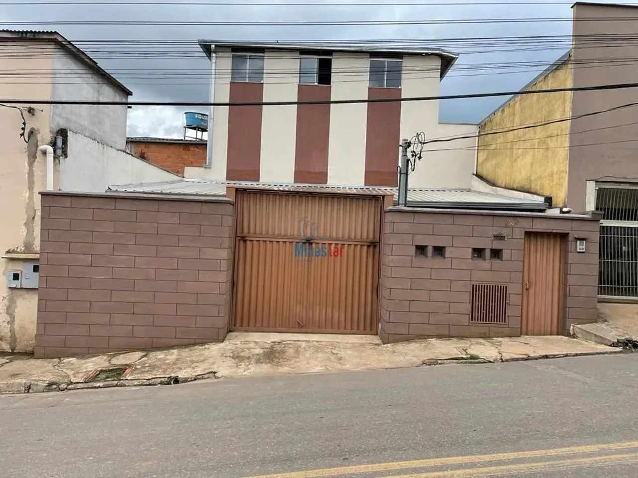 Venda Commercial / Edificio Residencial Santa Bárbara MG