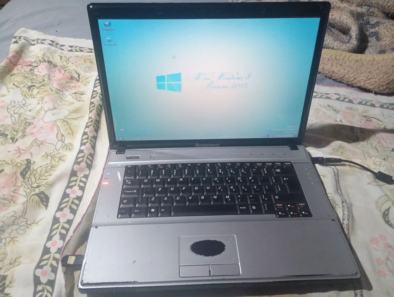Notebook Lenovo  - Foto 2