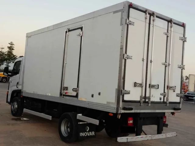 Volkswagen Delivery 11.180 Baú Frigorífico - 18 graus - Foto 5
