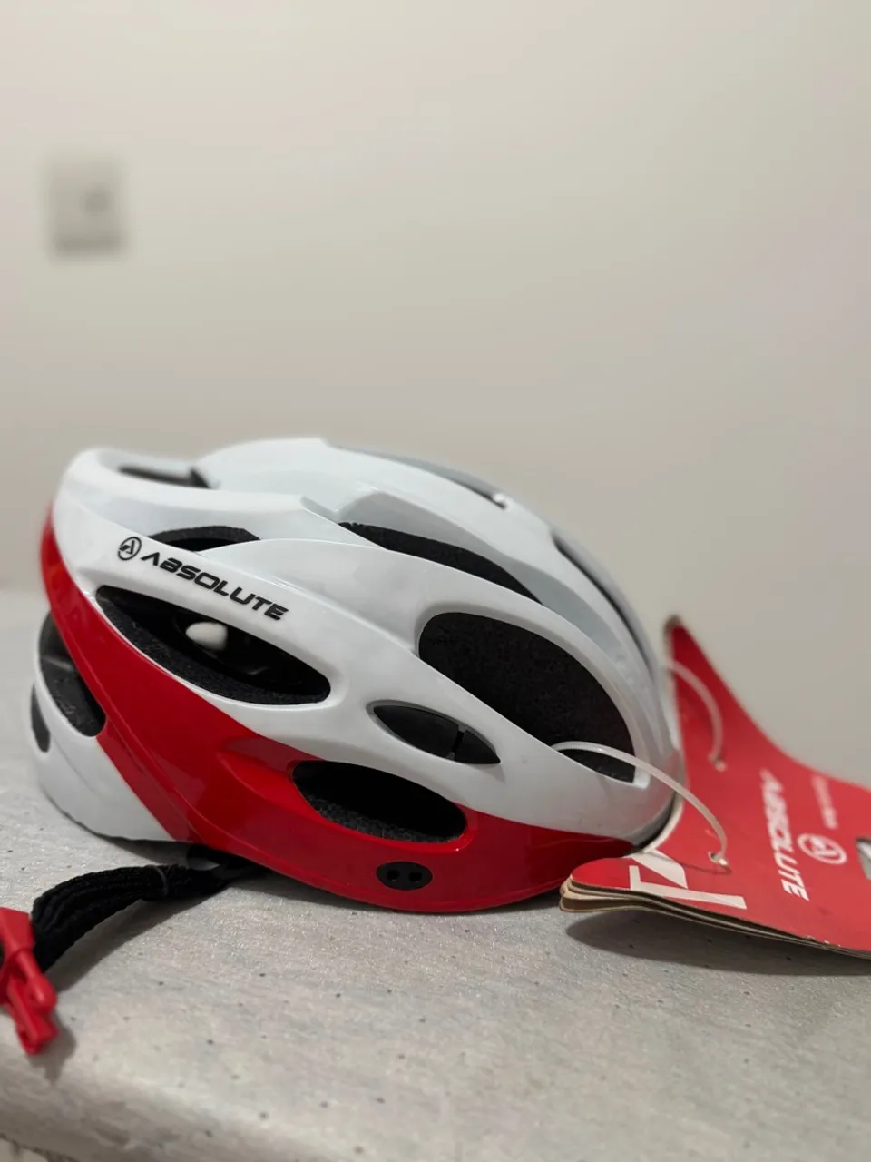 Capacete Absolute