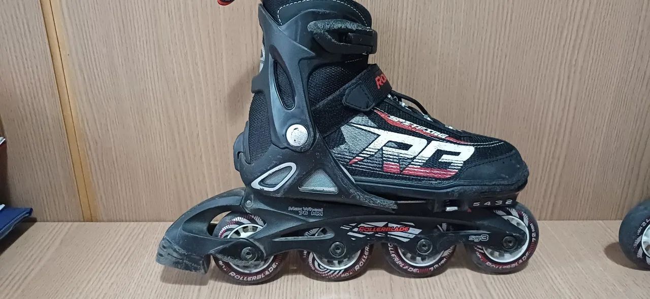 Patins Rollerblade para crianças - Foto 3